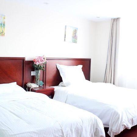 Greentree Inn Jiangsu Wuxi Hubin Business Street Business Hotel エクステリア 写真