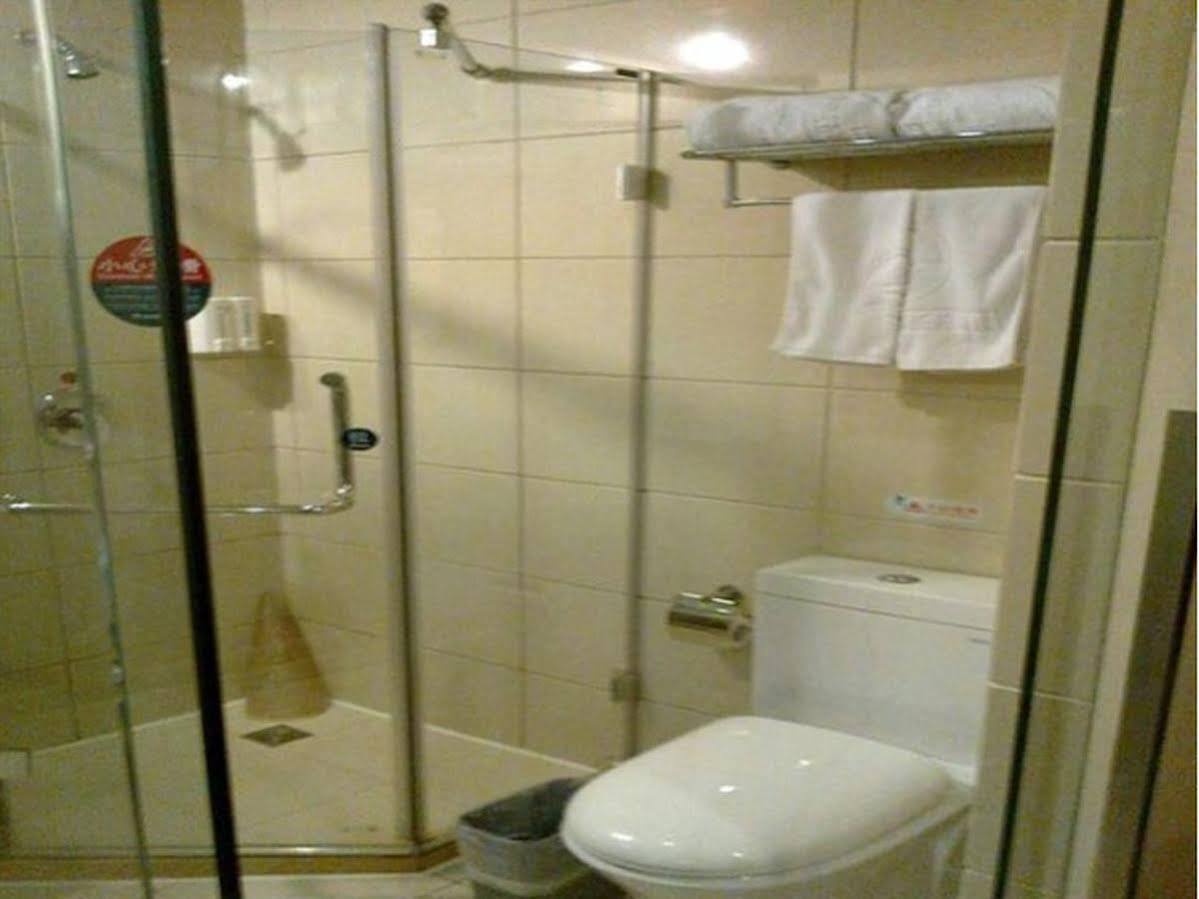 Greentree Inn Jiangsu Wuxi Hubin Business Street Business Hotel エクステリア 写真