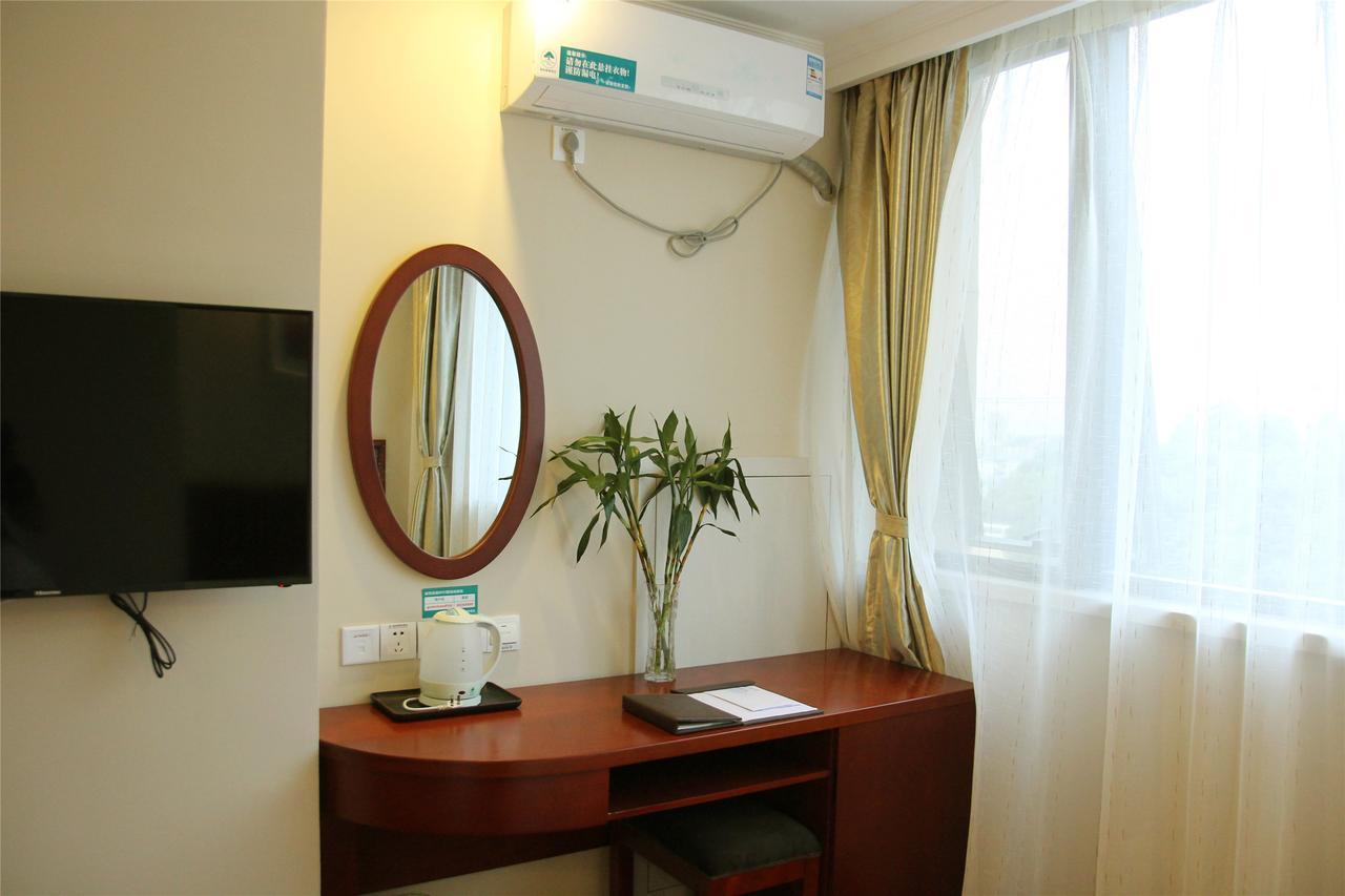 Greentree Inn Jiangsu Wuxi Hubin Business Street Business Hotel エクステリア 写真