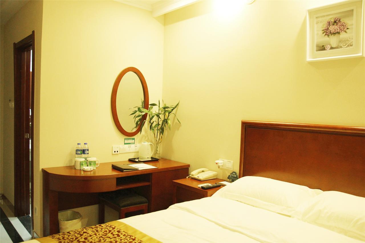 Greentree Inn Jiangsu Wuxi Hubin Business Street Business Hotel エクステリア 写真